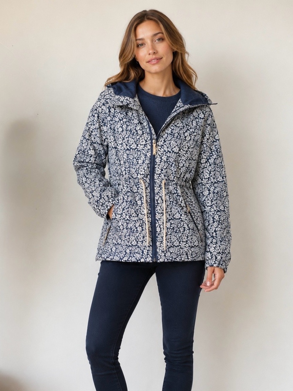 Burton Narraway Dhaka Floral Rain Jacket Windbreaker Hooded Blue White Size M